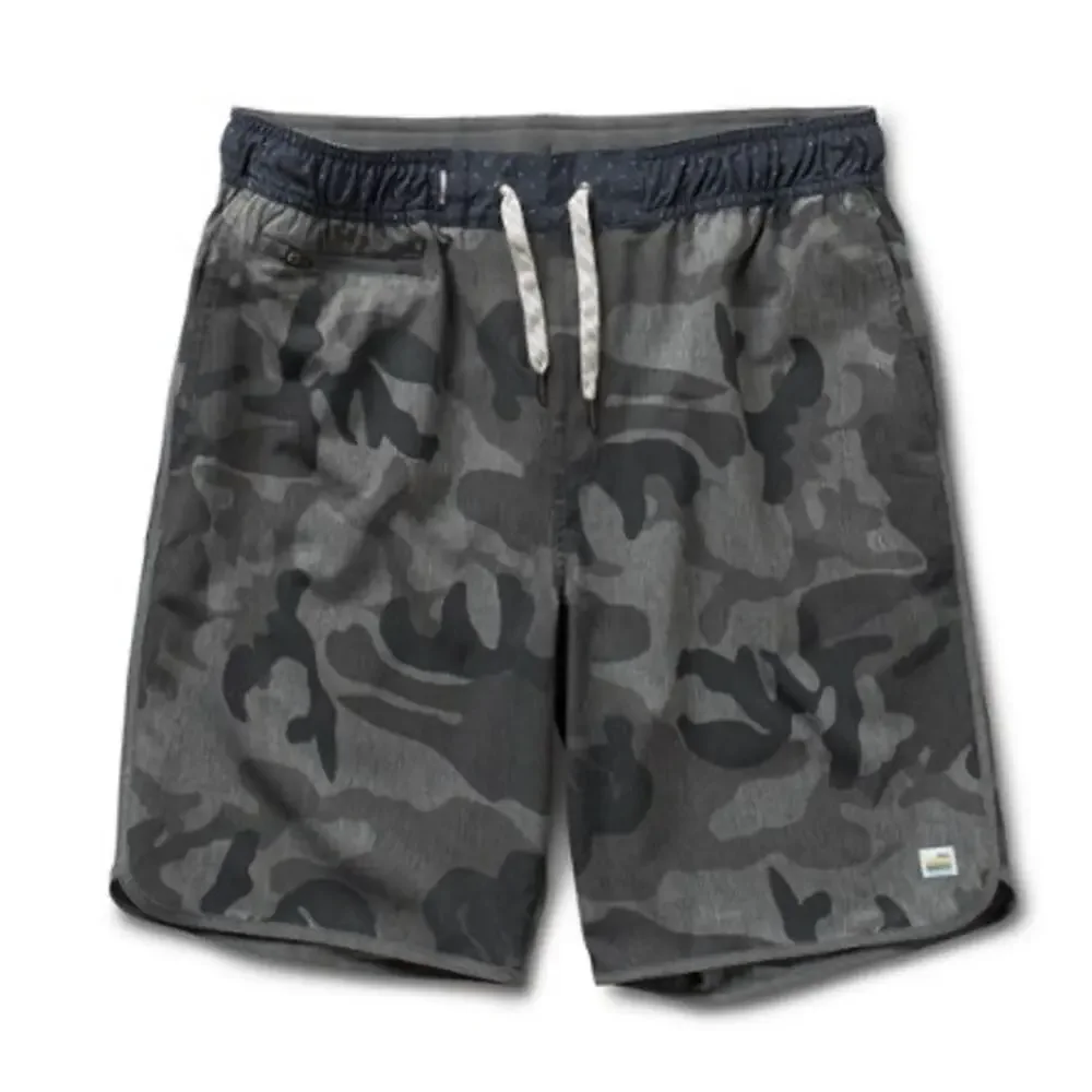 Vuori The Banks Shorts Men’s Size Small Camo Pockets Unlined Elastic Waisted